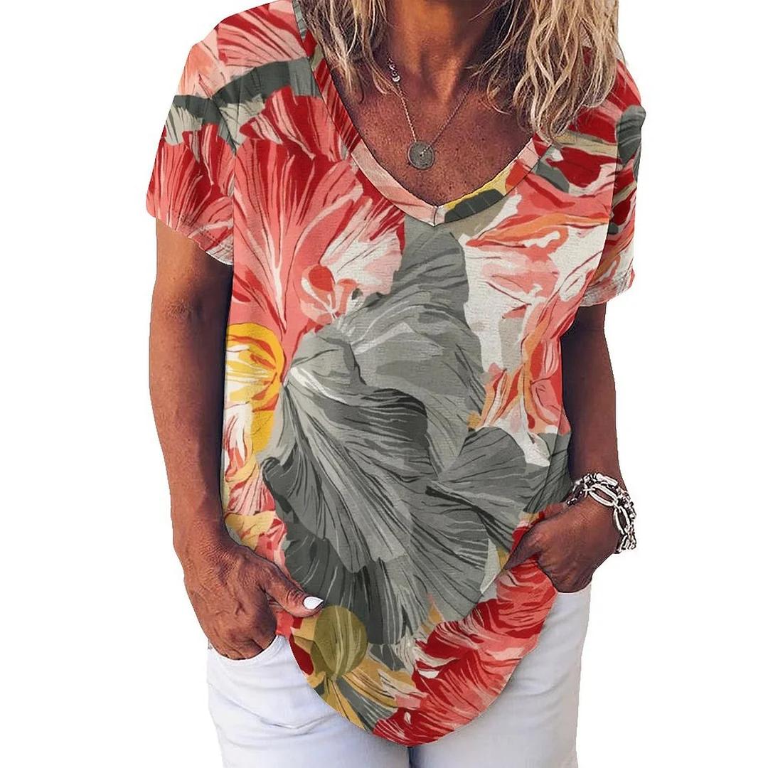 V-neck Short Sleeve Casual T-shirt for  Women Printed with Pattern Petals, Pink, Gray
