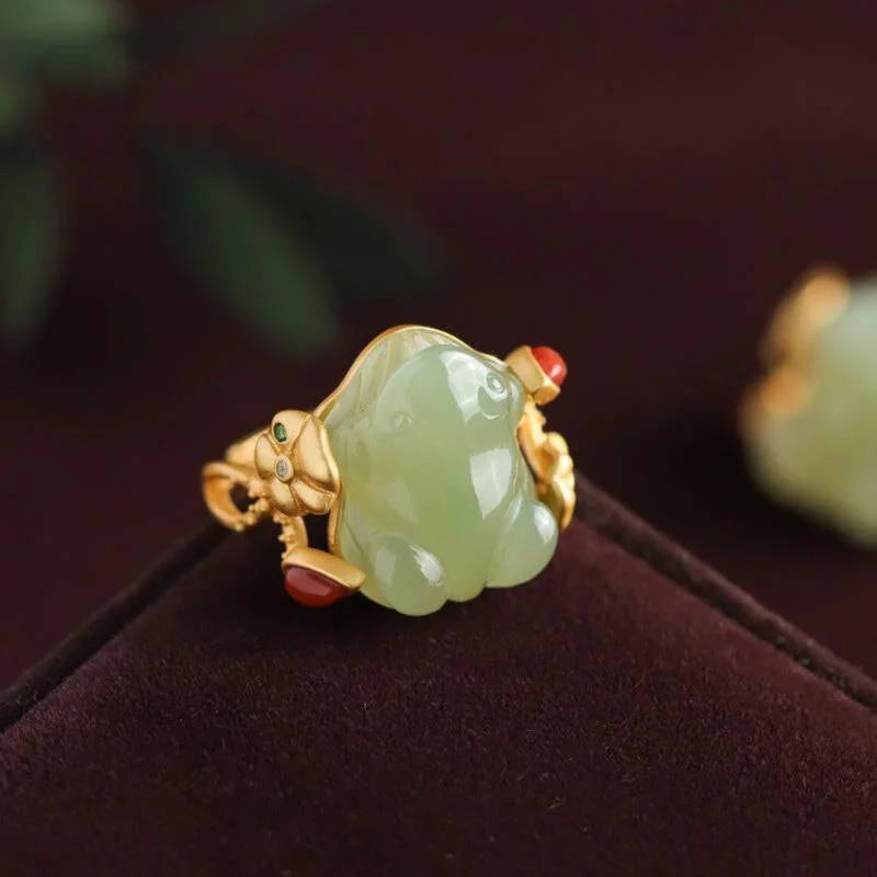 Natural Hetian Jade Fortune Frog Adjustable Ring - S925 Silver Gilded Lotus Leaf Band - Unique Ethnic Jewelry Gift