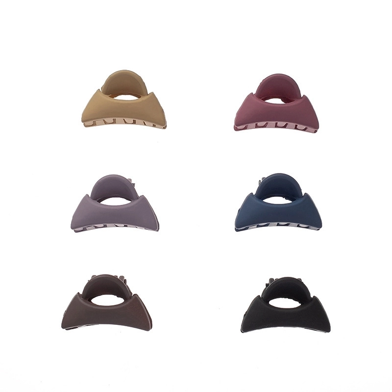 Women’s Sweet Geometric Bow Knot Plastic Resin Stoving Varnish Hair Claws