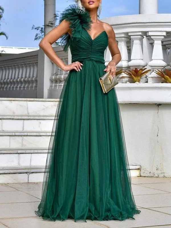 Applique Asymmetric Solid Color Sleeveless One-Shoulder Maxi Dresses