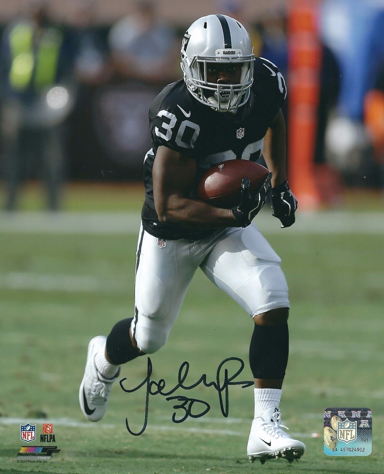 Signed 8x10 JALEN RICHARD Oakland Raiders Autographed Photo Poster painting - w/COA