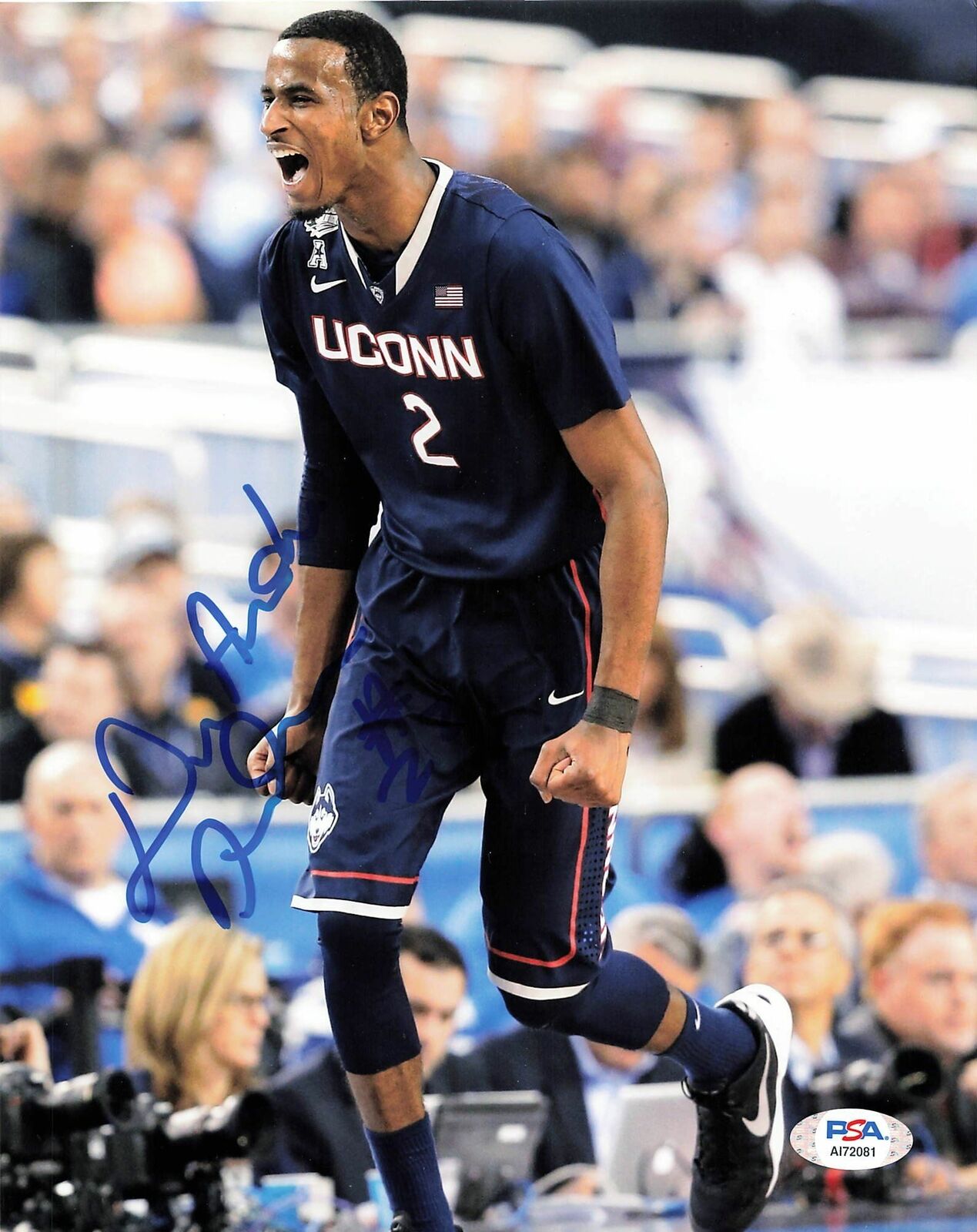 DeANDRE DANIELS signed 8x10 Photo Poster painting PSA/DNA UConn Autographed