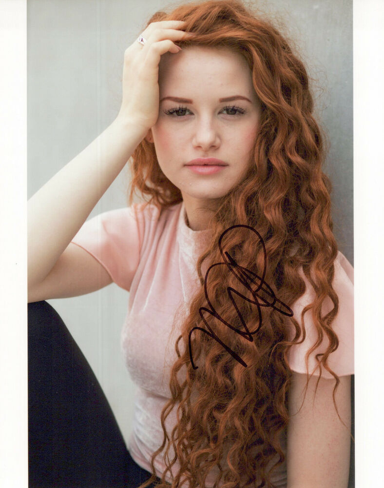 Madelaine Petsch glamour shot autographed Photo Poster painting signed 8x10 #12