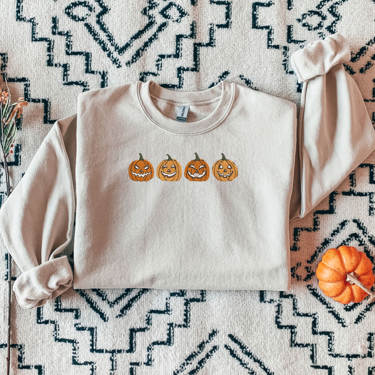 Loveyoufancy Pumpkin Patch Love T-shirt