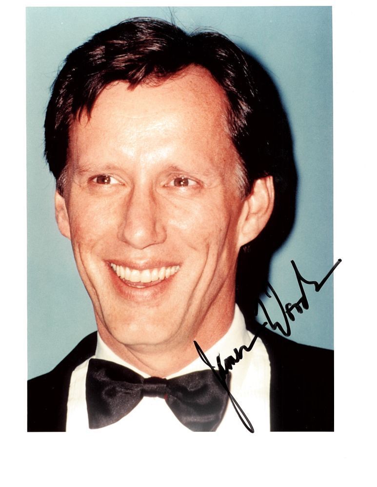 JAMES WOODS 8X10 SIGNED Photo Poster painting IN BLACK AND WHITE TUX W/COA