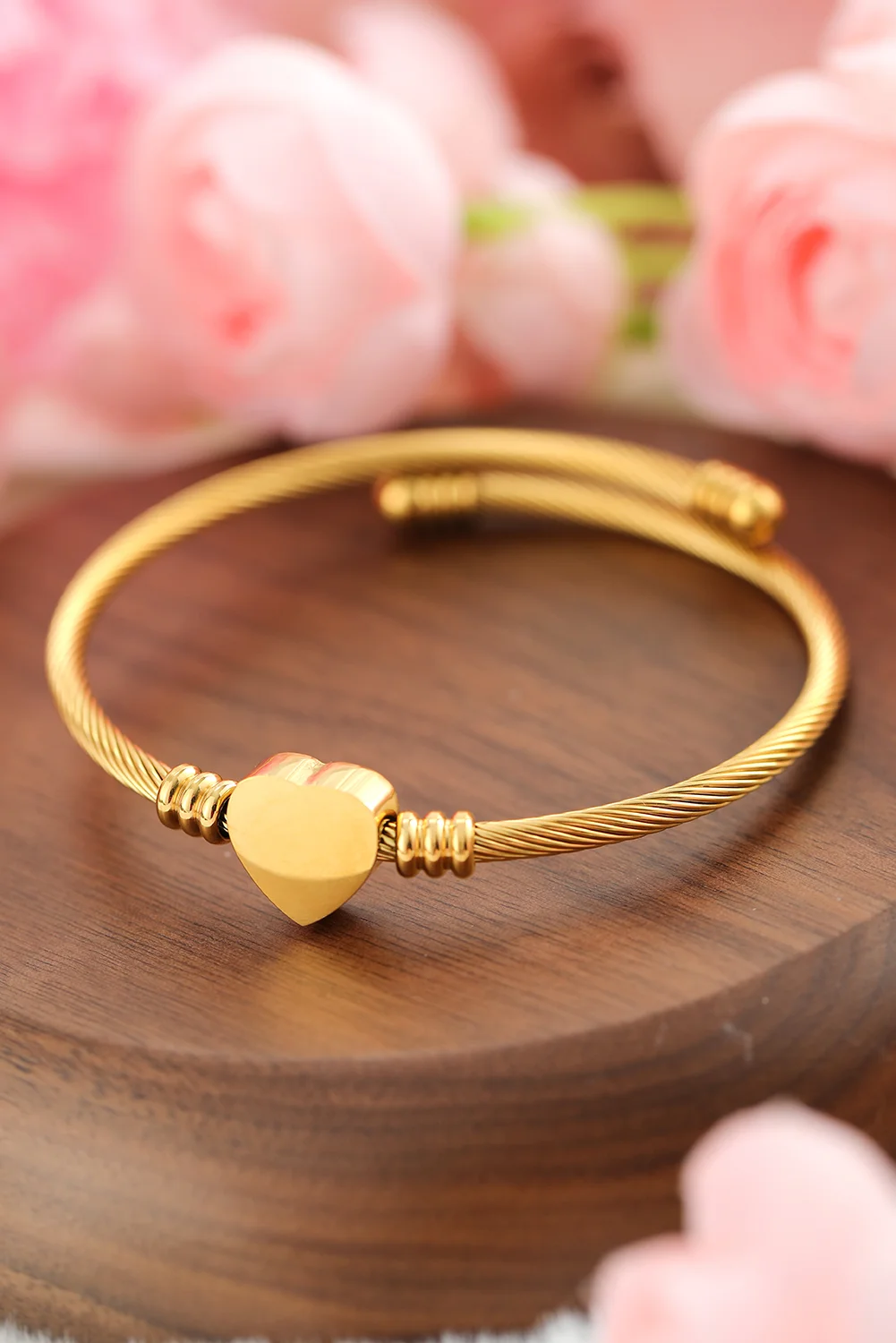 Gold Stainless Steel Wire Braided Heart Bracelet | IFYHOME