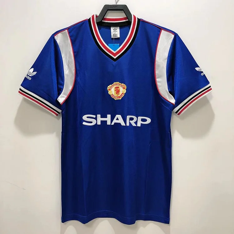 1985 Manchester United away retro jersey