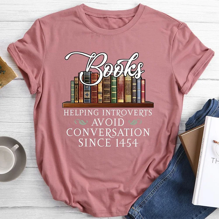 Helping Introverts Avoid Conversation Book Lovers Round Neck T-shirt-Annaletters