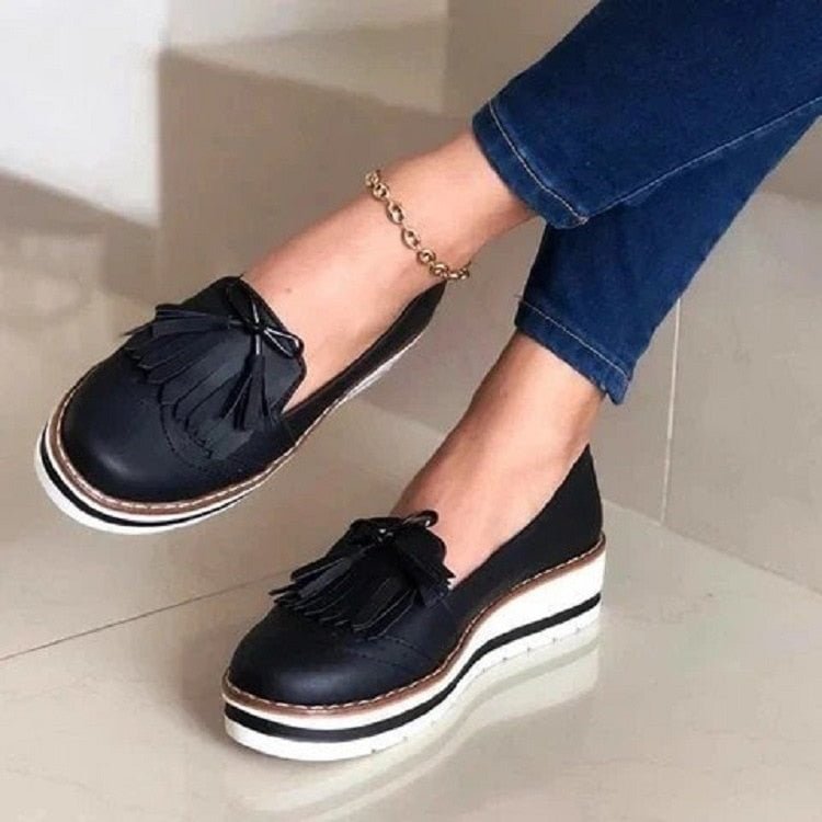 Spring Autumn Women Tassel Slip on Loafers Woman Casual Sneakers Ladies PU Leather Flat Female Platform Shoes Zapatos De Mujer