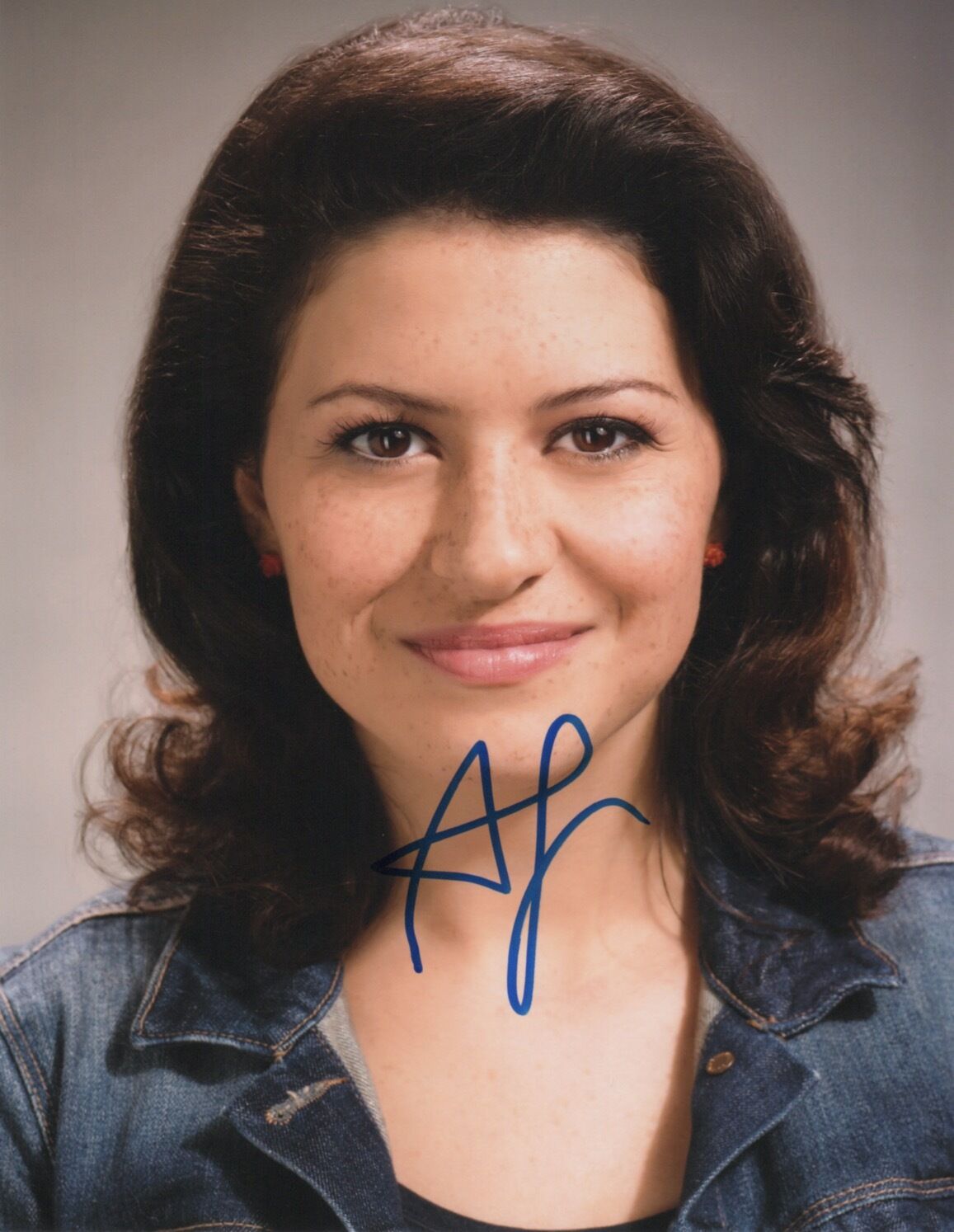 GFA Arrested Development * ALIA SHAWKAT * Signed 8x10 Photo Poster painting A2 COA