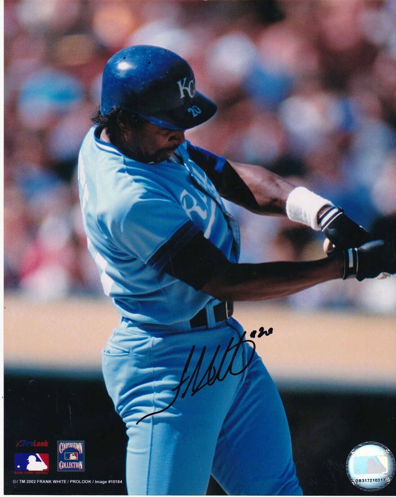 FRANK WHITE KANSAS CITY ROYALS ACTION SIGNED 8x10