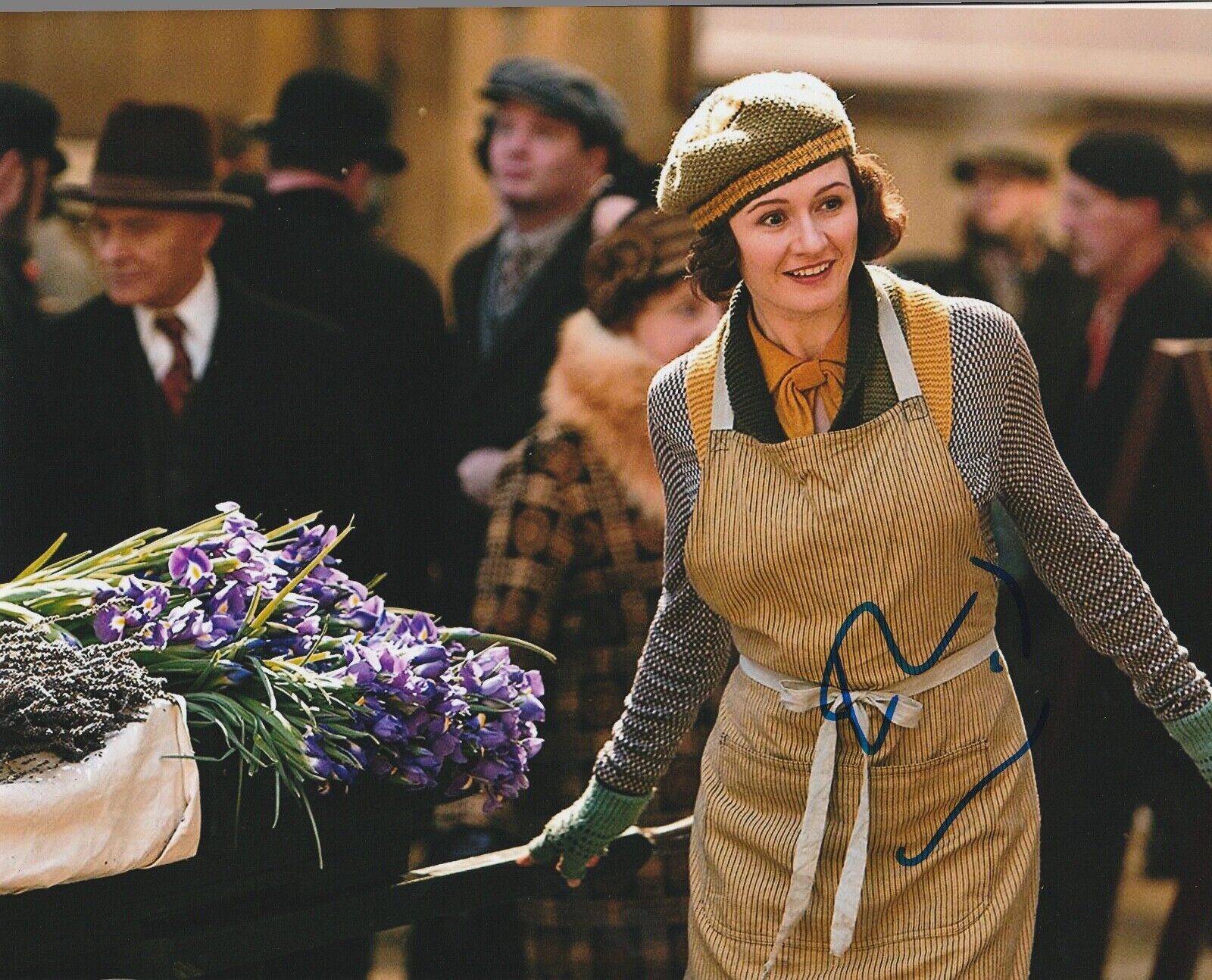 * EMILY MORTIMER * signed autographed 8x10 Photo Poster painting * MARY POPPINS RETURNS * 2