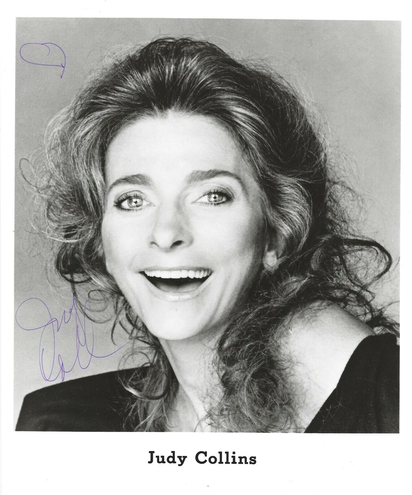 JUDY COLLINS SIGNED 8x10 Photo Poster painting UACC & AFTAL RD AUTOGRAPH