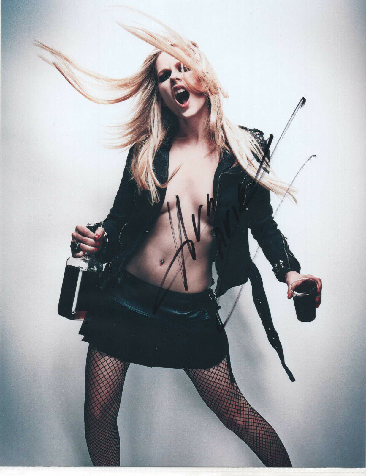 AVRIL LAVIGNE WILD AMAZING SINGER - HAND SIGNED AUTOGRAPHED Photo Poster painting WITH COA