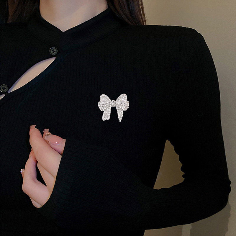 Korean-style super sparkly zircon bow brooch exquisite elegant versatile and luxurious clothing accessory