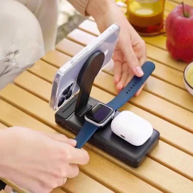 Multi-functional Magnetic Support Five-in-one Wireless Charger