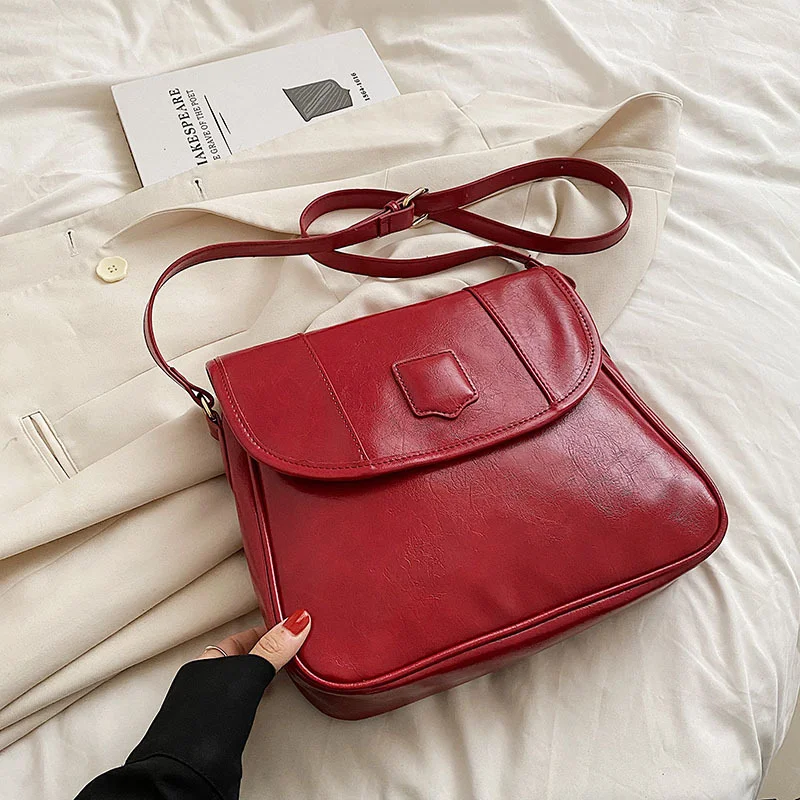 2024 New Niche Fashion Retro Large-capacity Briefcase