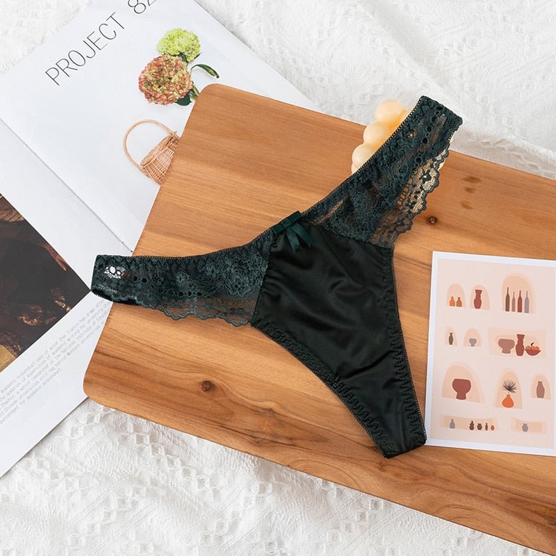 European Style Sexy Thongs Fashion Hollowed Out Comfort Panties Low Waist Seamless G-String T Pants Sexy Lace Panties Lingerie