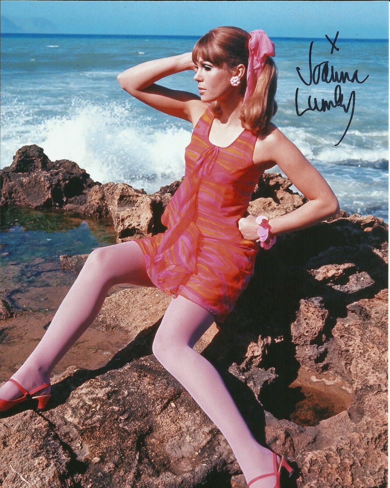 JOANNA LUMLEY SIGNED YOUNG SEXY Photo Poster painting UACC REG 242 (10)