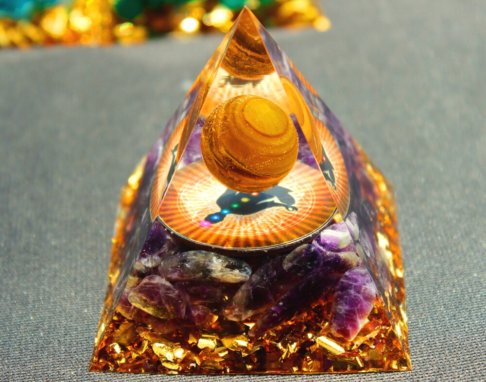 

Orgone Pyramid Chakra - Amethyst, 501 Original