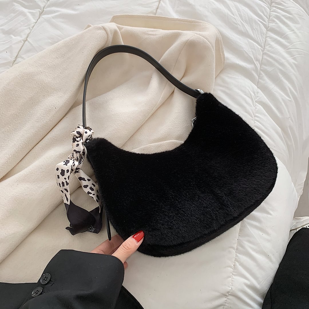 էѧӧܧ Winter Soft Faux Fur Underarm bag Shoulder Bags For Women 2021 Warm Small Lady Trending Designer Handbags And Purses