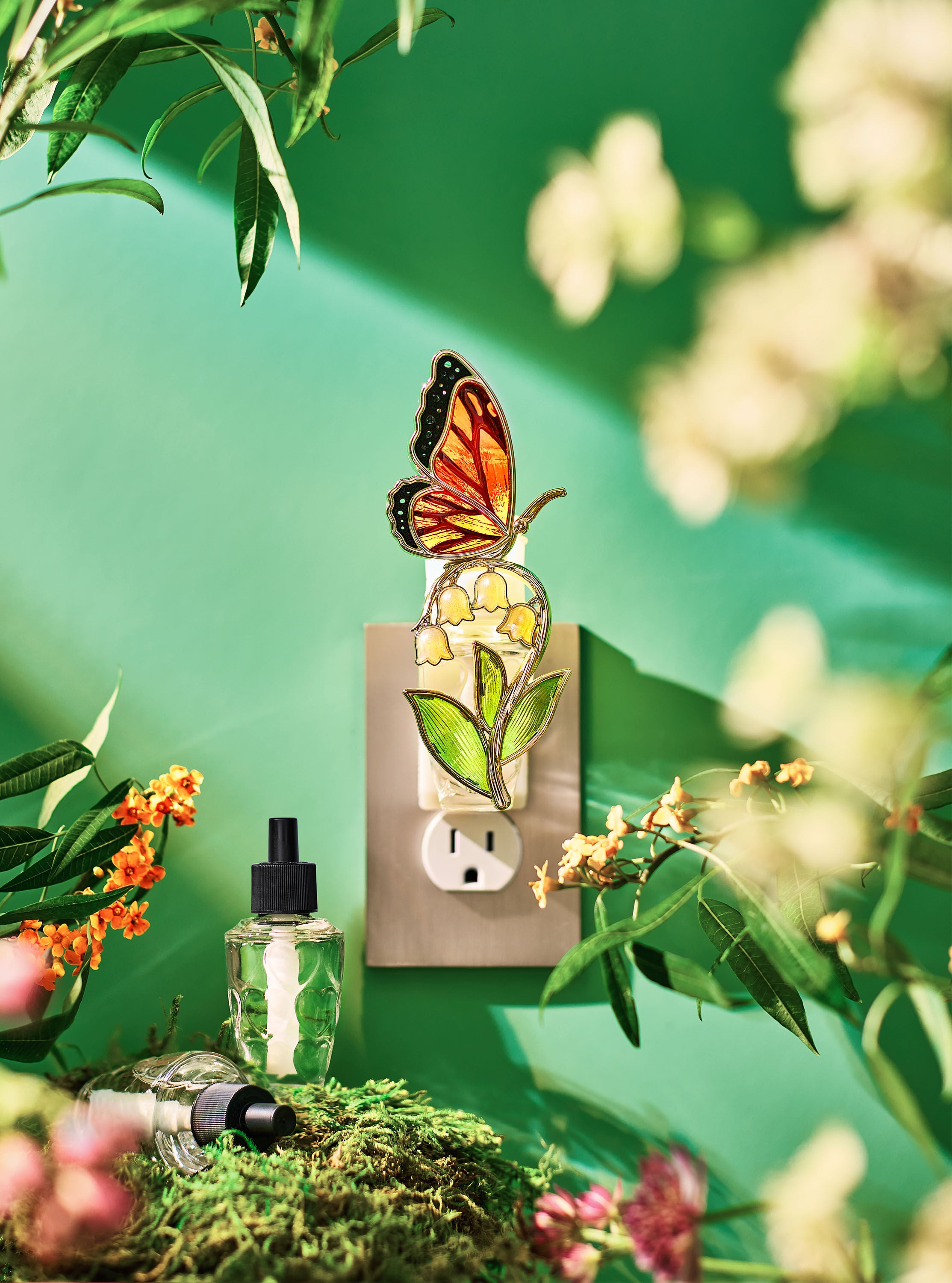 Blooming Butterfly Scent Control™Nightlight