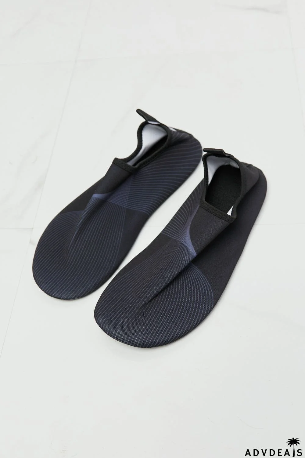 MMshoes On The Shore Water Shoes in Black