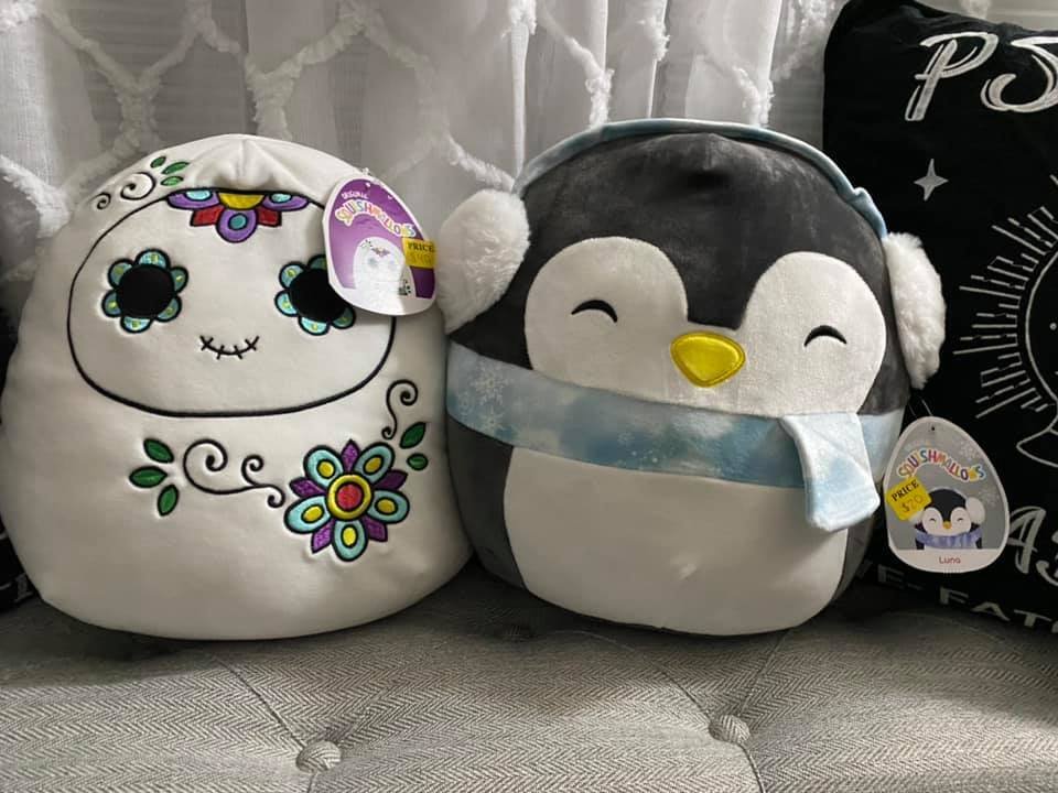 luna penguin squishmallow