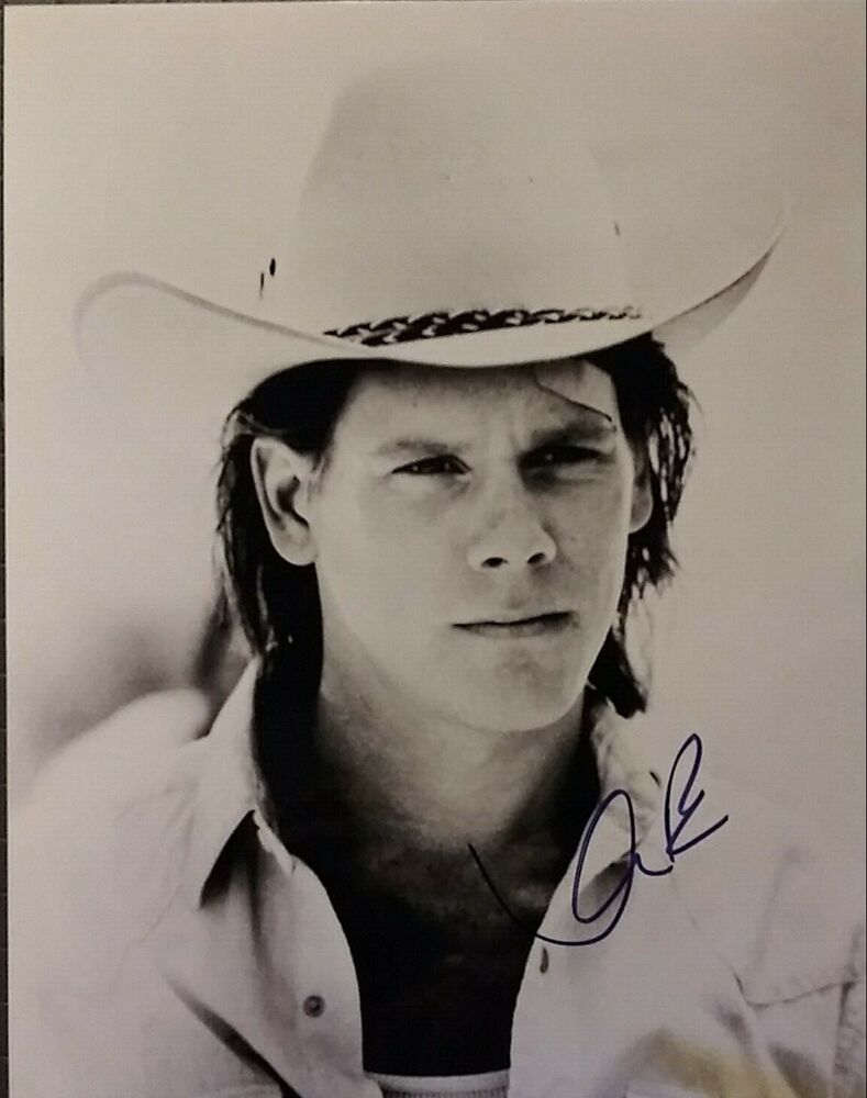 Kevin Bacon signed 8x10