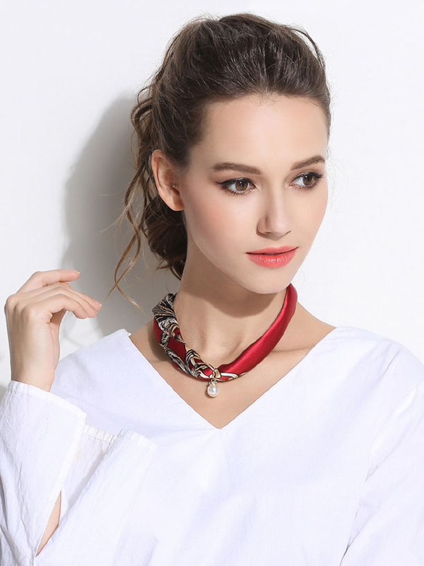 Silk Scarf Necklace With Jewelry Decoration Red