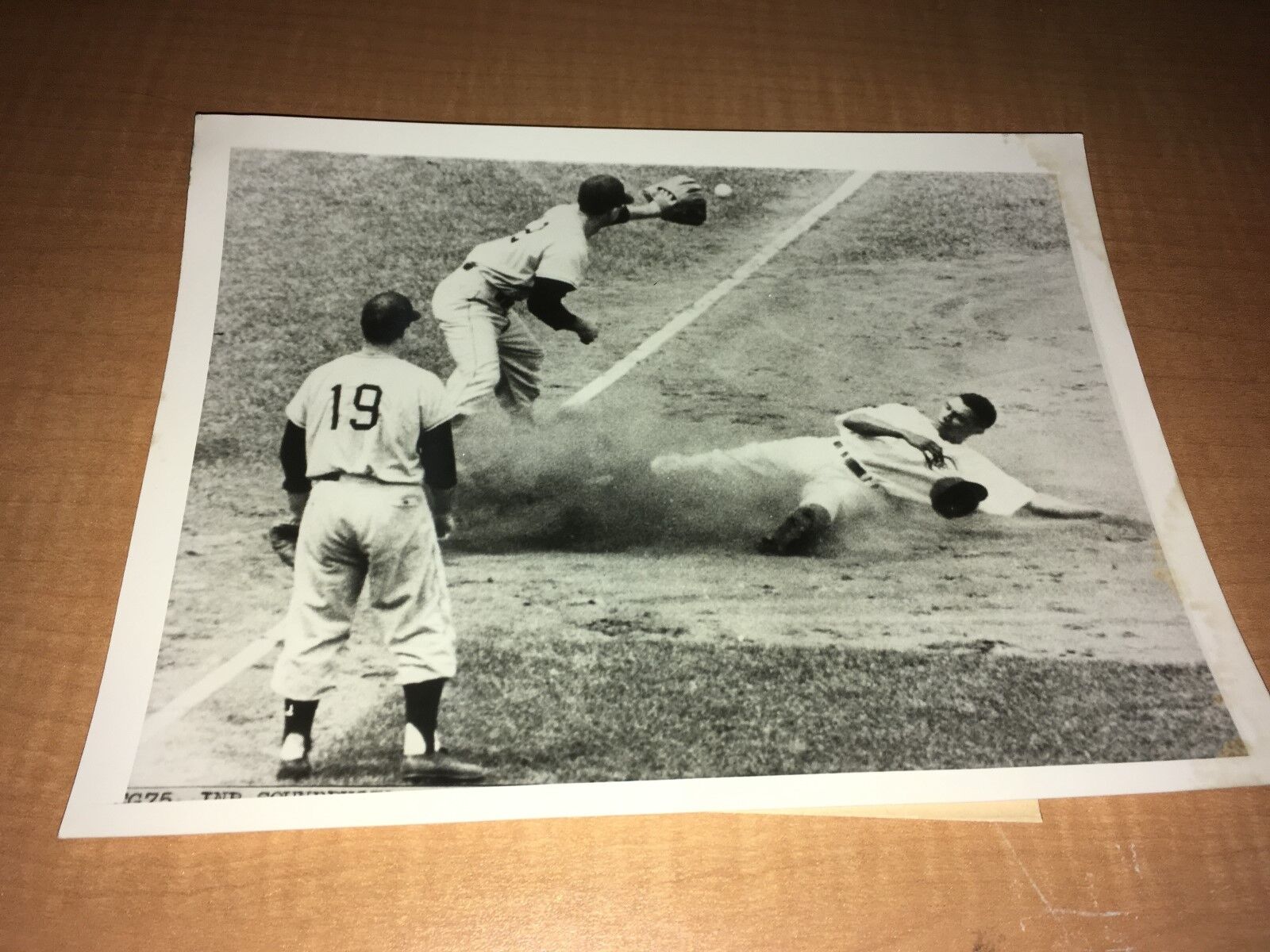 Chicago Cubs Baker vs. Pittsburgh Pirates Cole Friend 1955 INP 7x9 News Photo Poster painting PL