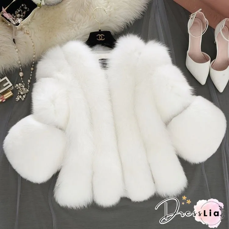 Womens Faux Fur Coat With Fox Winter Fashion New Motorcycle Style Luxury Leather Jackets