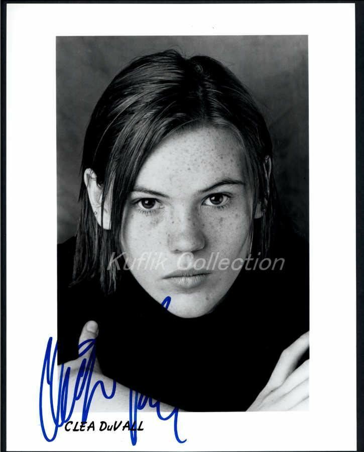 Clea DuVall - Signed Autograph Headshot Photo Poster painting - Girl, Interrupted - Actress