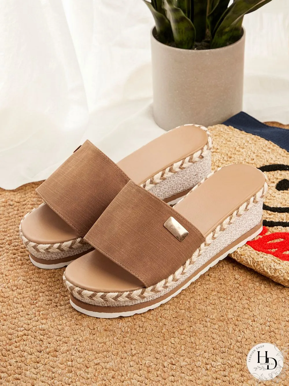 Resort Hemp Rope Sole Wedge Sandals