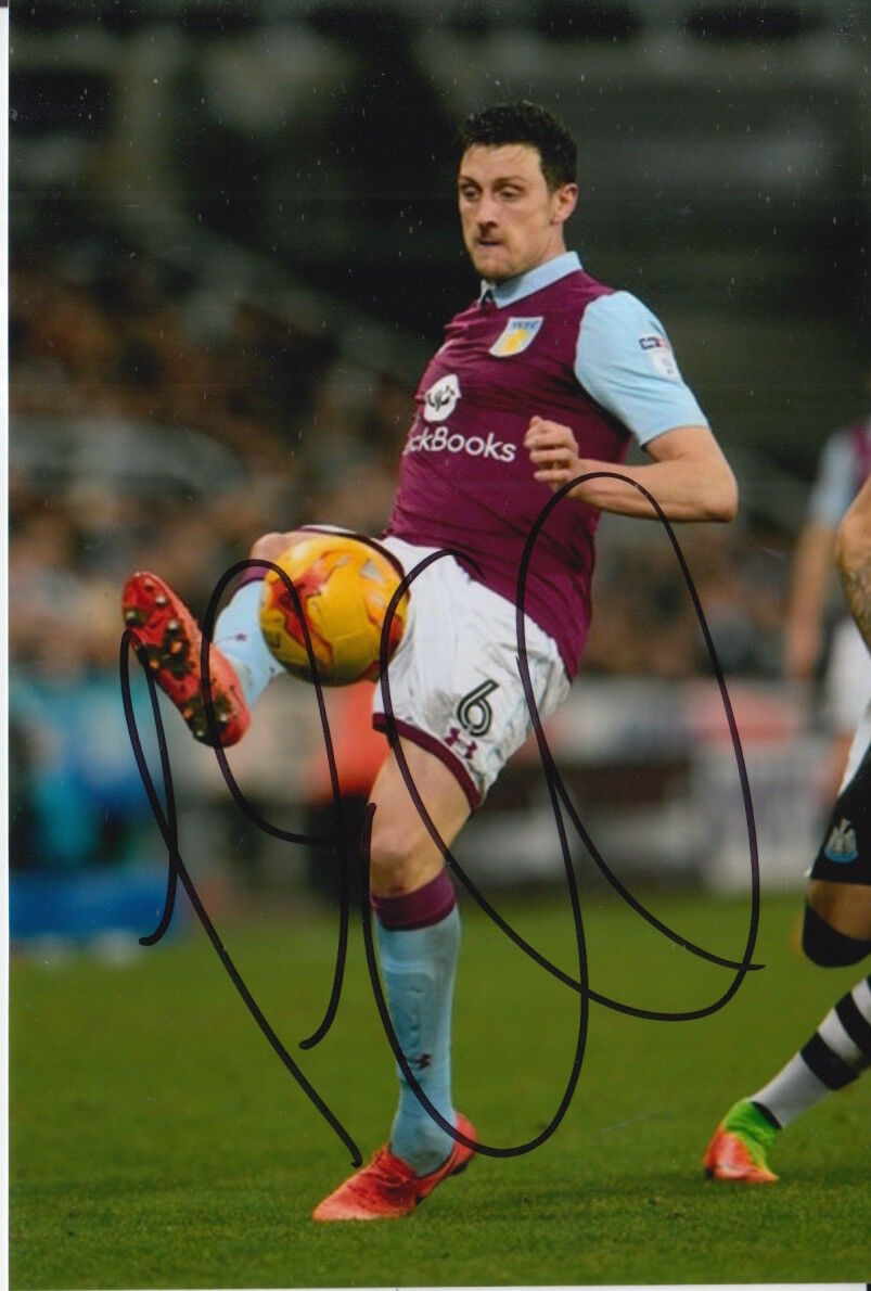 ASTON VILLA HAND SIGNED TOMMY ELPHICK 6X4 Photo Poster painting.