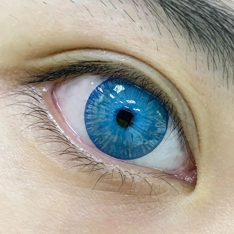 Contact lenses for blue eyes (12 months)