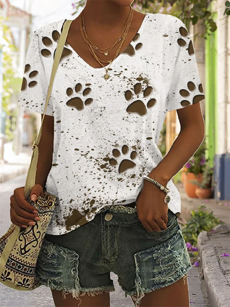 Muddy Dog Paws Pattern V Neck Casual T Shirt