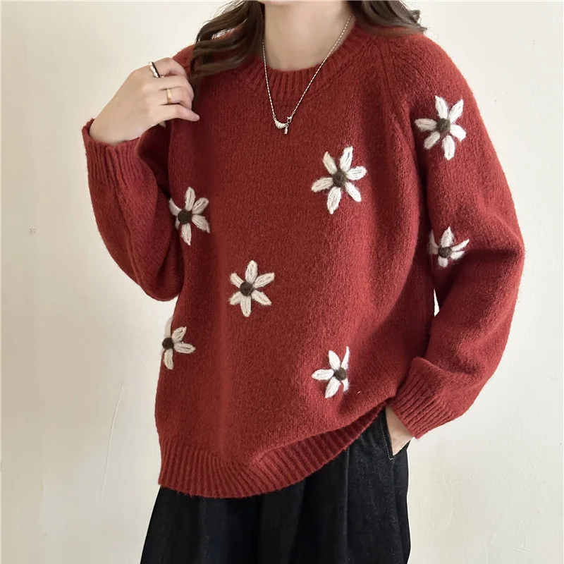 Toloer Toloer Winter New Style Korean Is Loose Languid Lazy Wind Knit Jacket Sen Is Restoring Ancient Ways Handmade Flower Embroidery Head Sweater Female-Outfit Ideas