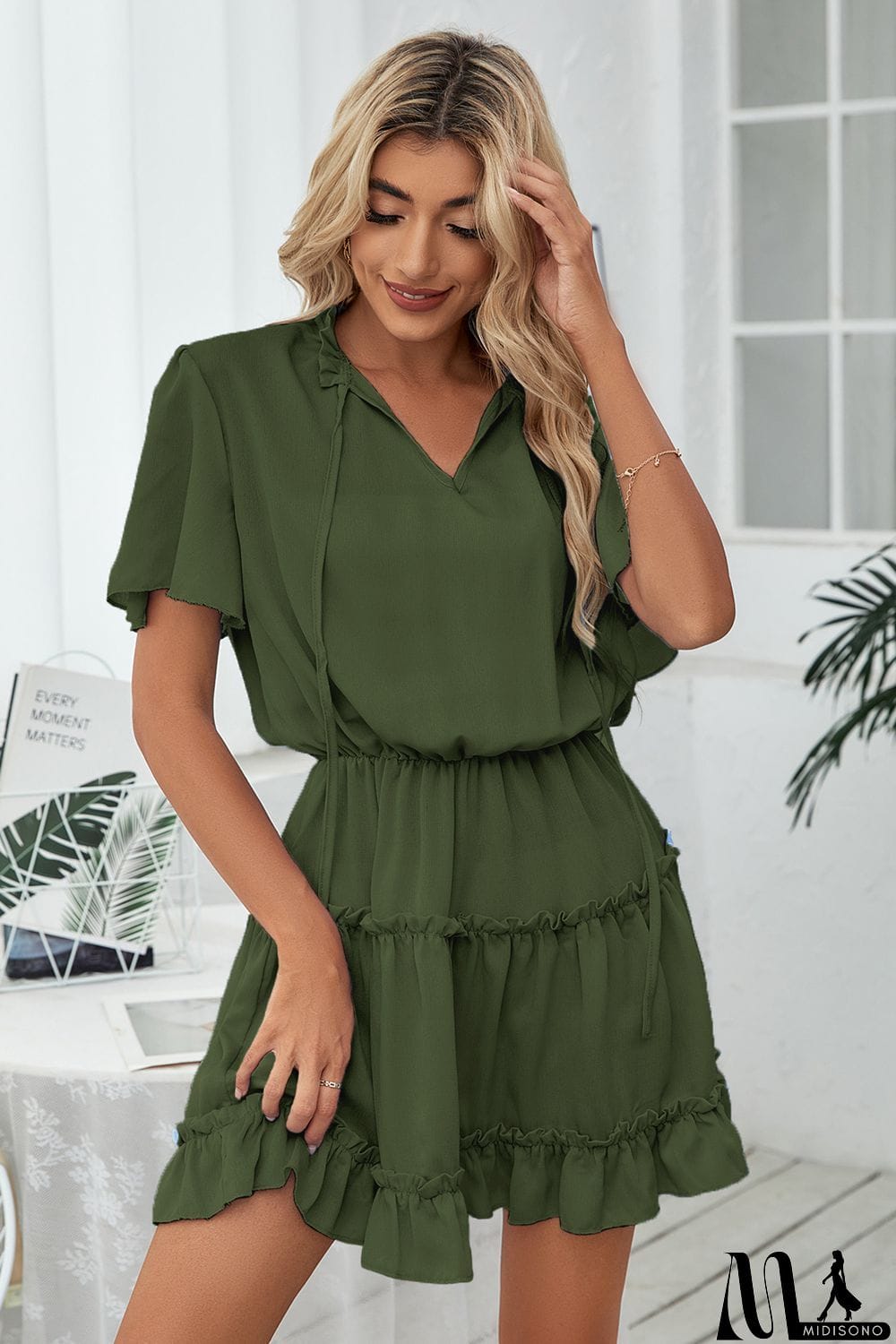 MidiSono - Tie Neck Frill Trim Short Sleeve Mini Dress