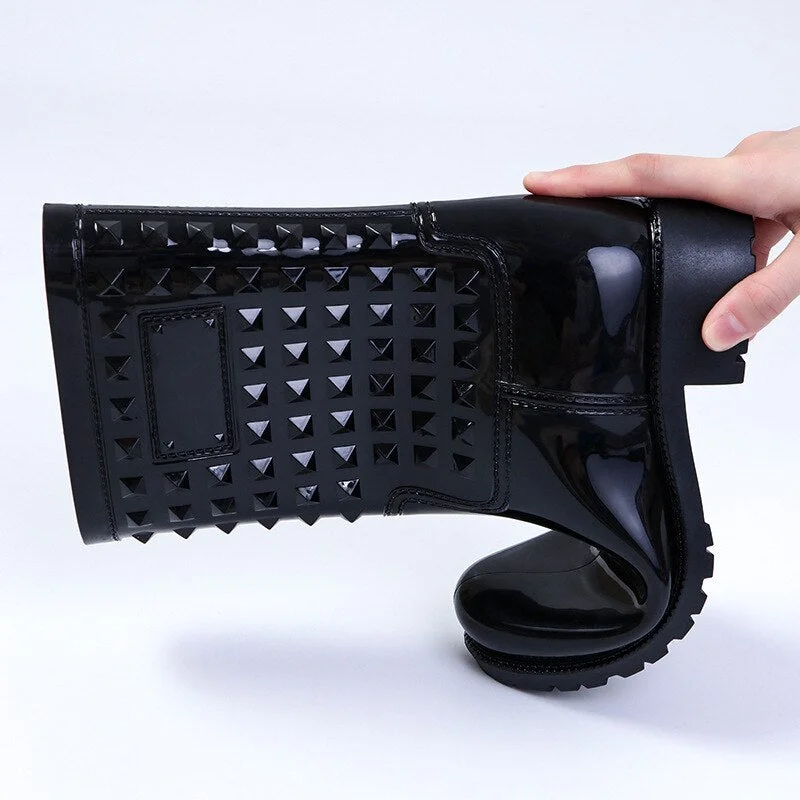 Women Boots Spring Summer Rainboots Mid-Calf Woman Shoes Big Size Non-slip Waterproof Female Footwear Rivet PVC Rain Boots New