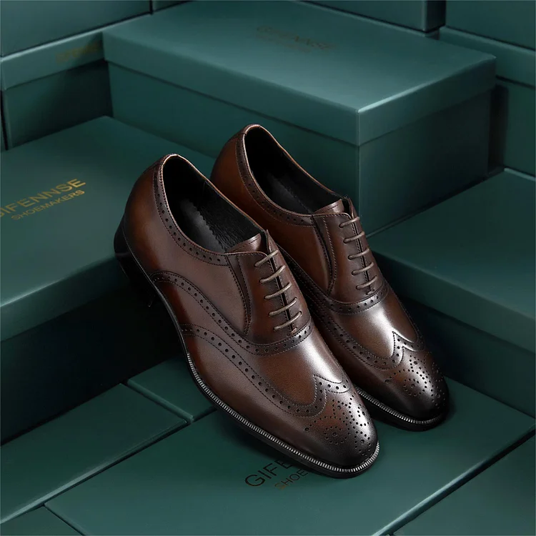 Shoe Box  gifennse
