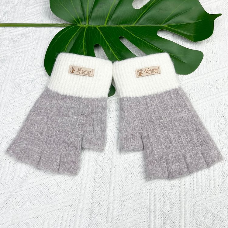 Cotton-Blend Color-Block Gloves & Mittens