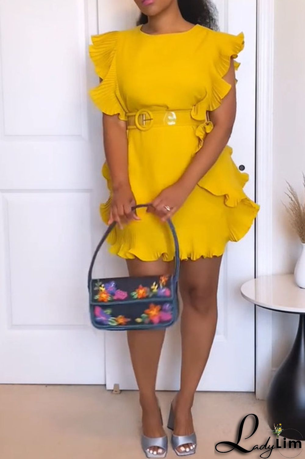 Yellow Casual Solid Patchwork Flounce O Neck One Step Skirt Dresses