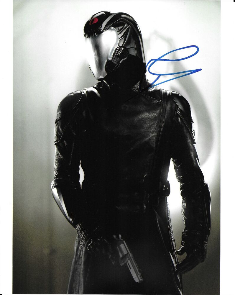 Luke Bracey G.I. Joe Retaliation autographed Photo Poster painting signed 8x10 #9 Cbra Commander