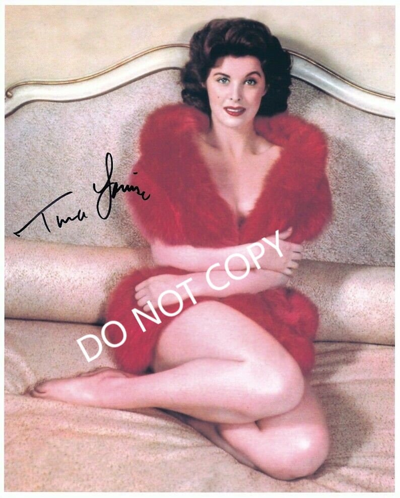 TINA LOUISE 8 x10 20x25 cm Autographed Hand Signed Photo Poster painting