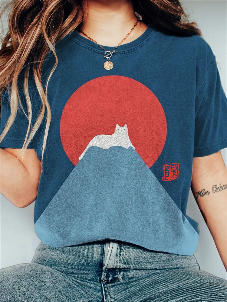 White Cat Snow on Mount Fuji Vintage T Shirt