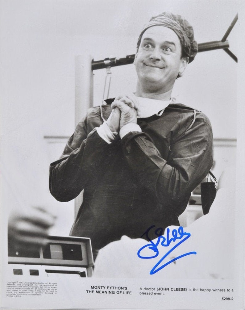 JOHN CLEESE SIGNED Photo Poster painting Monty Pythons Flying Circus The Meaning Of Life A Fish Called Wanda Fierce Creatures wcoa