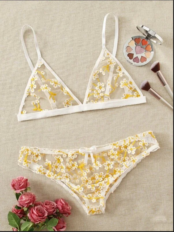 Uveng Sex Lingerie Sexy Girl Yellow Small Broken Flower Bikini Three-Point Set