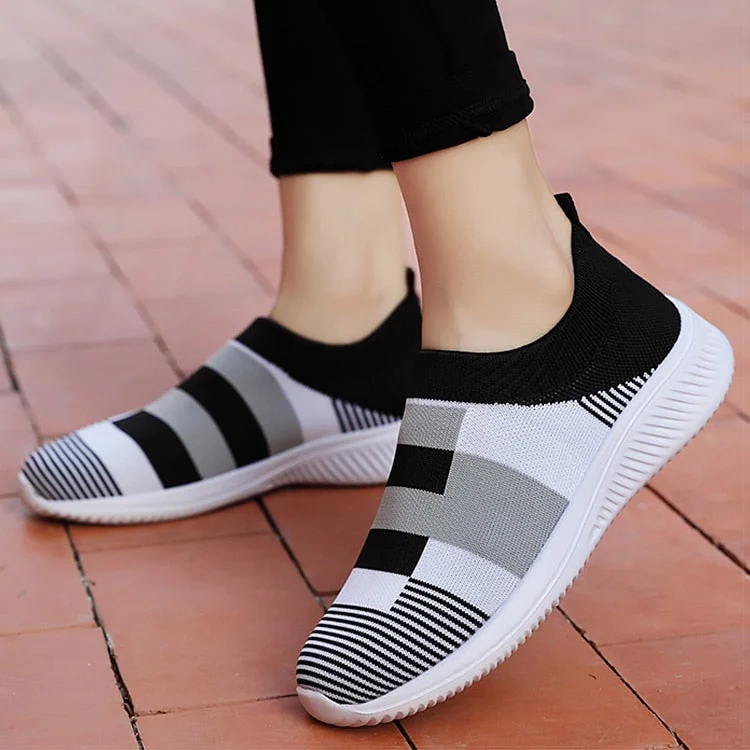 Women Flats Mix Color Knitted Sneakers Women Slip On Flat Shoes Woman Plus Size Casual Chaussure Femme Summer Autumn Footwear
