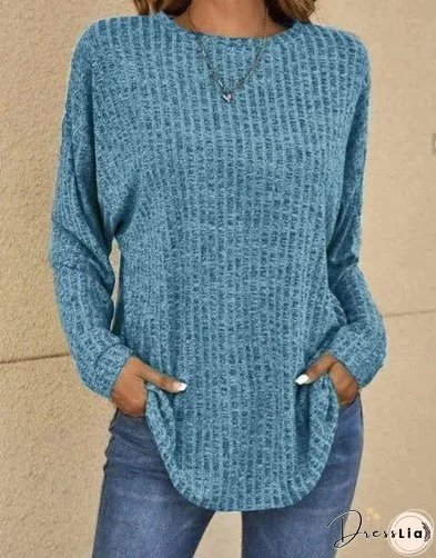 Effortless and Chic winter Sweater